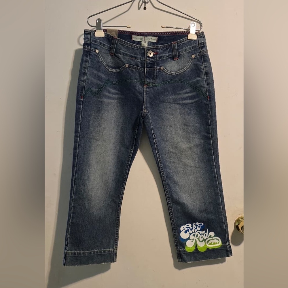 Ecko Unlimited Women's Blue Cropped Jeans with Green Accents
